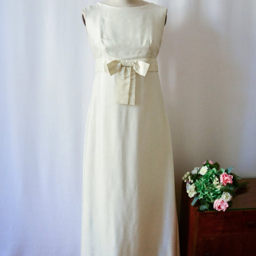 True vintage 60s wedding gown